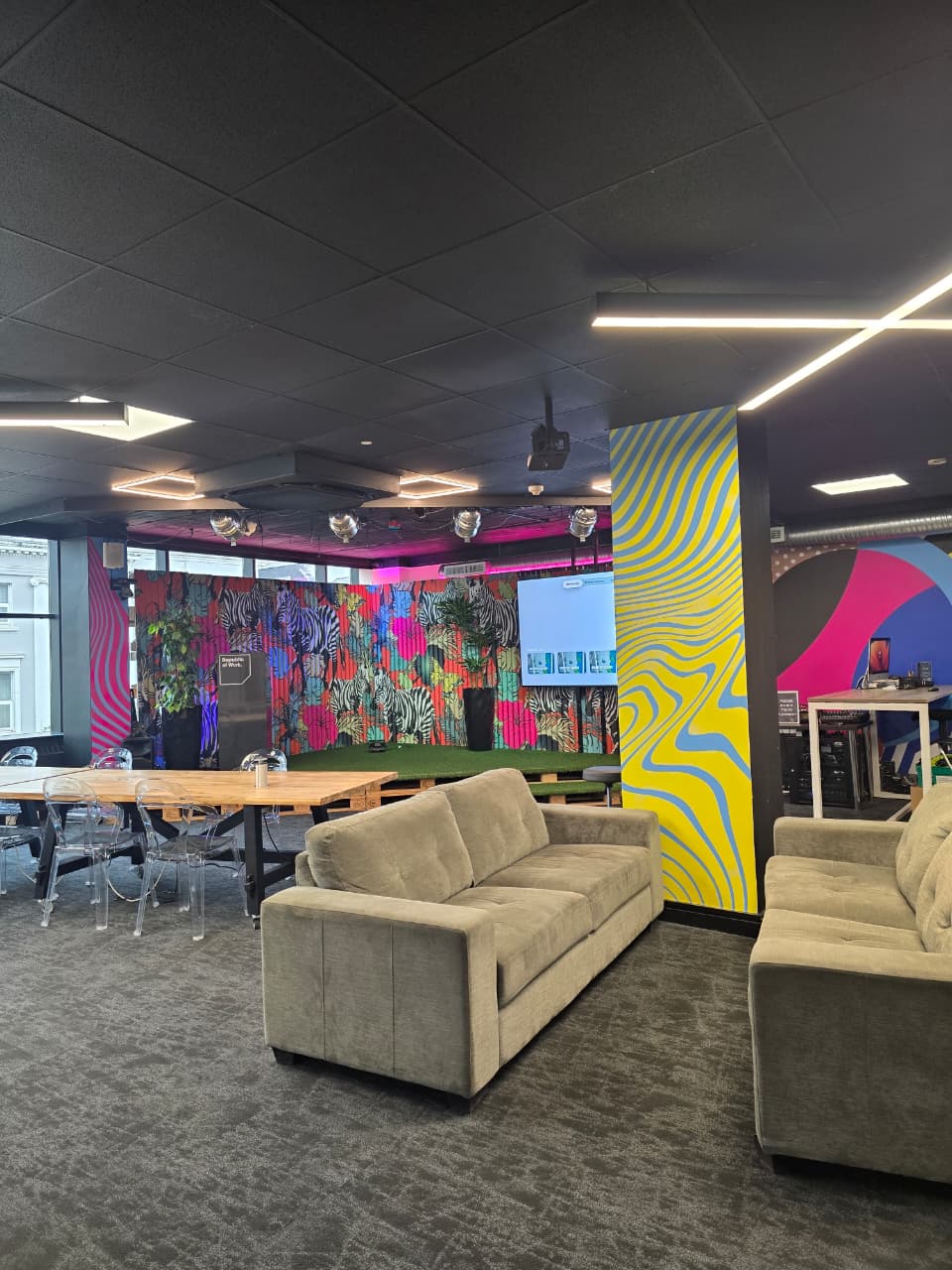 Espaço de coworking do escritório de Cork